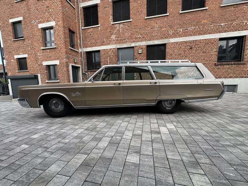Town & Country