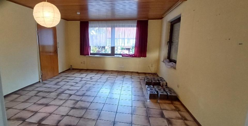 Einfamilienhaus Nörten-Hardenberg Hardenberg - 7 Zimmer, 200 m&sup2;, 1.200&euro; | Angebot:23107790