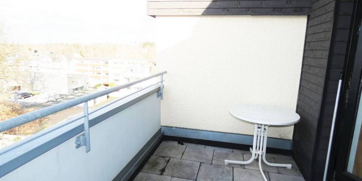 Dachgeschosswohnung mit Balkon in Solingen-Ohligs zu vermieten!!! 1 zimmer