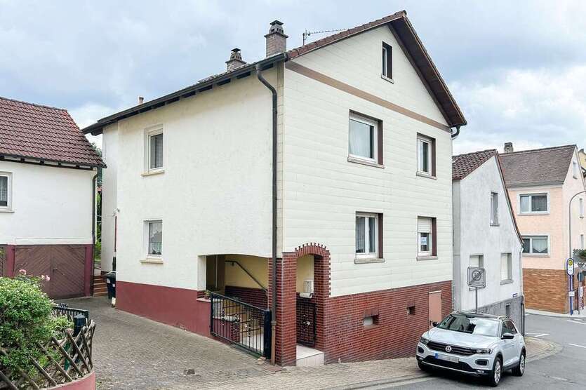 Haus zum Kaufen in Lützelbach 229.000 € 156.81 m²