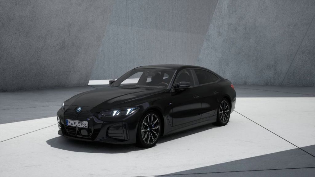 BMW i4 21.068 km 56.855 &euro; Plauen 08525