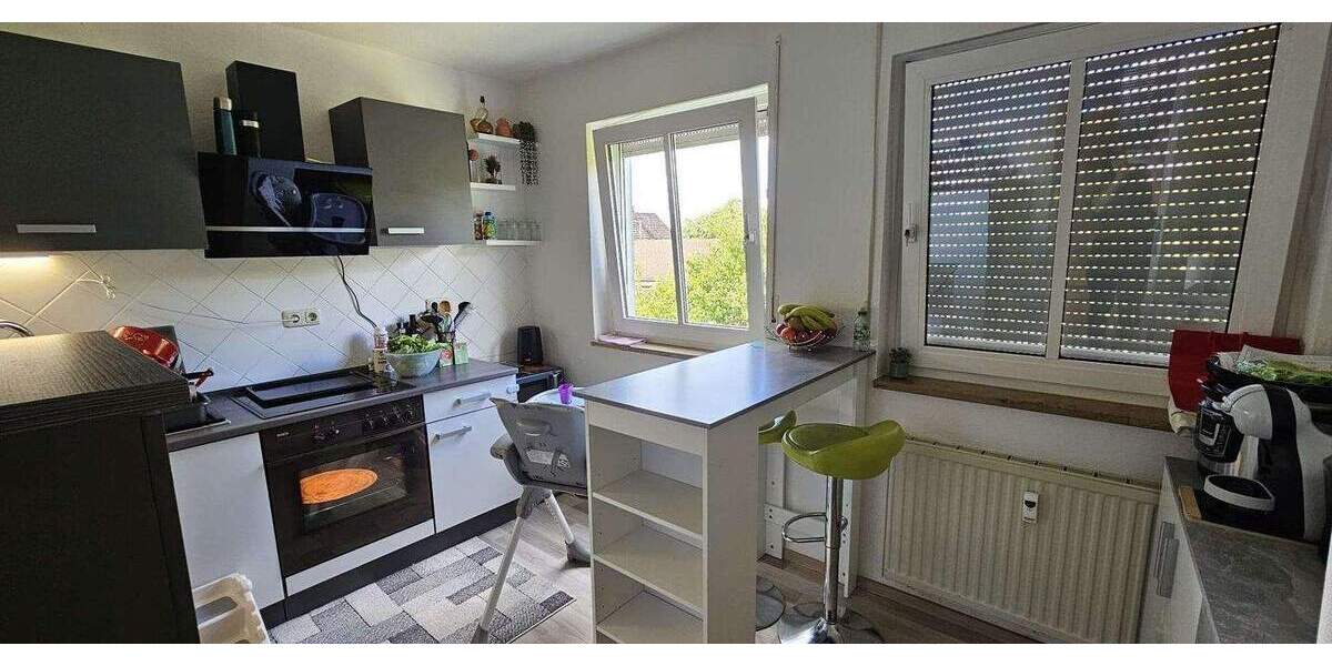 Großzügige 2-Zimmer-Wohnung auf 77 m² im 1. Obergeschoss in Auerbach 2 zimmer