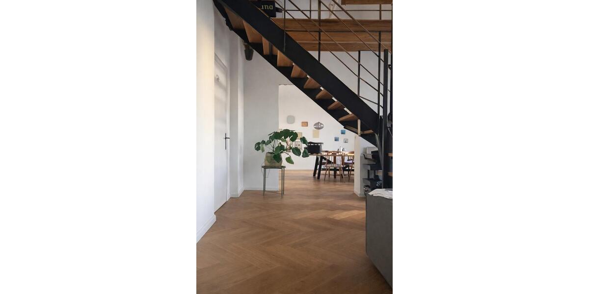 Maisonettenwohnung Mönchengladbach Süd - 4 Zimmer, 148 m&sup2;, 1.400&euro; | Angebot:25047245