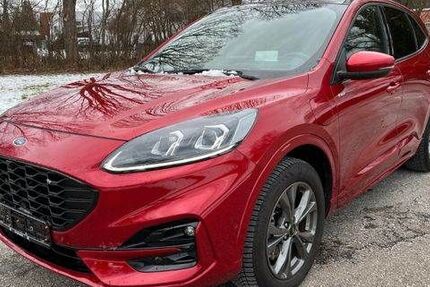 Ford Kuga 32.600 km 21.900 € Bellenberg 89287