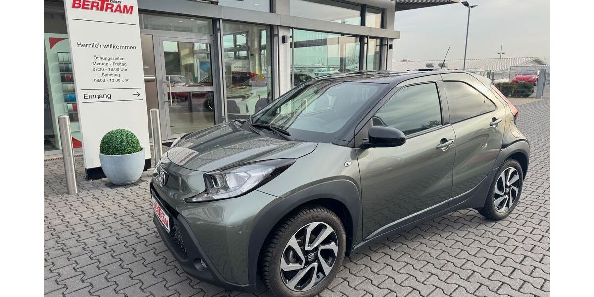 Toyota Aygo (X) 16.206 km 15.490 &euro; Walluf 65396