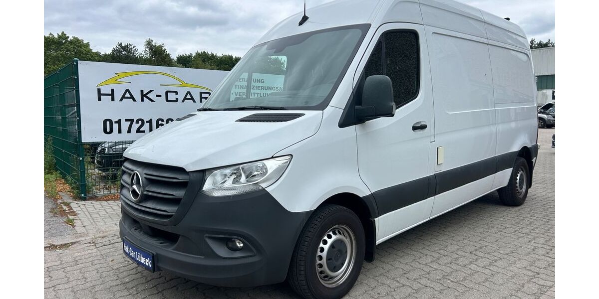 Mercedes-Benz Sprinter 122.000 km 21.900 &euro; Lübeck 23556