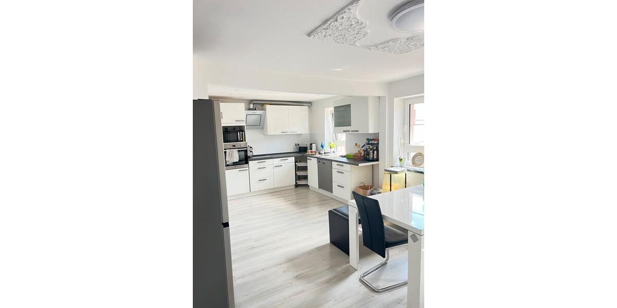 Etagenwohnung Elmstein - 5 Zimmer, 165 m&sup2;, 1.300&euro; | Angebot:26399638