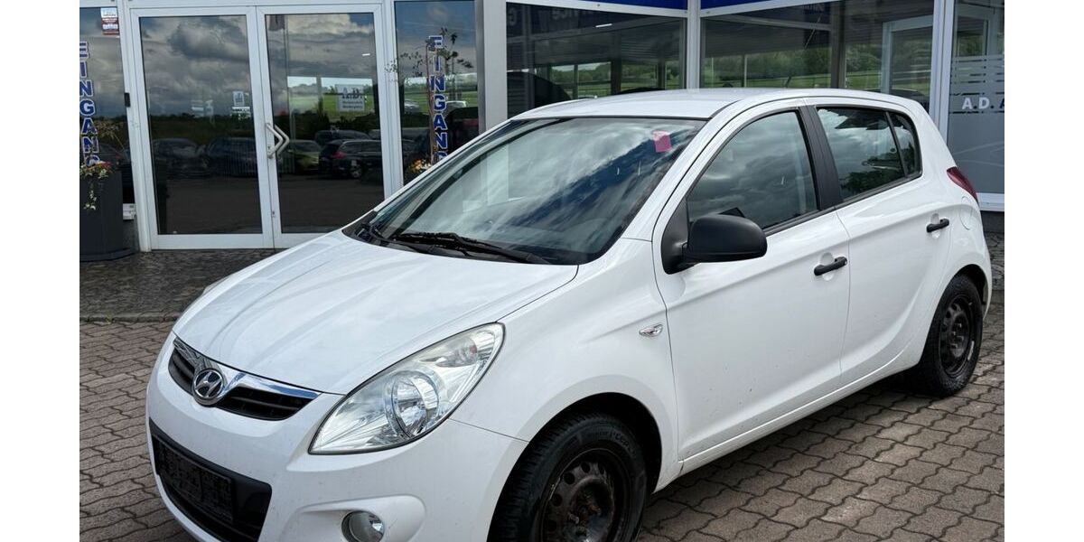 Hyundai i20 171.772 km 2.500 &euro; Niedergebra 99759