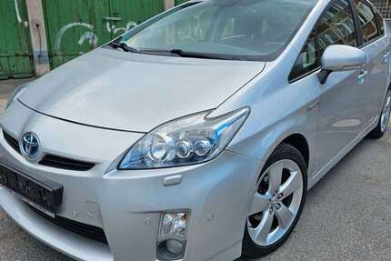 Toyota Prius 41.553 km 12.990 &euro; Berlin 13353