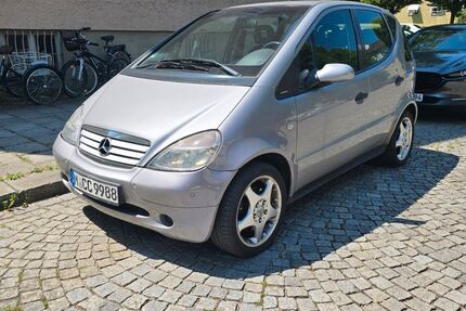 Mercedes-Benz A 190 109.135 km 1.200 &euro; München 81669