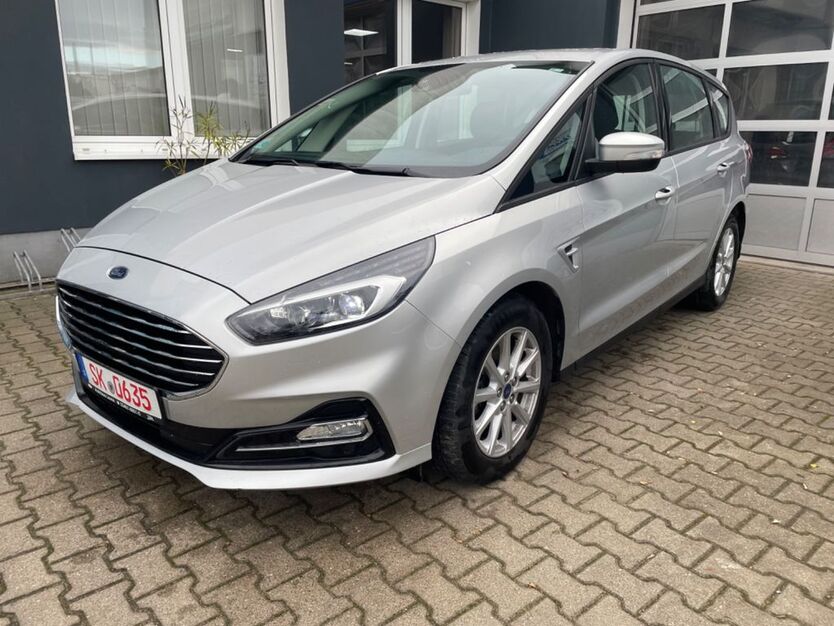 Ford S-Max 39.998 km 30.999 € Leuna 06237