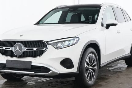 Mercedes-Benz GLC 220 7.835 km 54.810 &euro; Northeim 37154