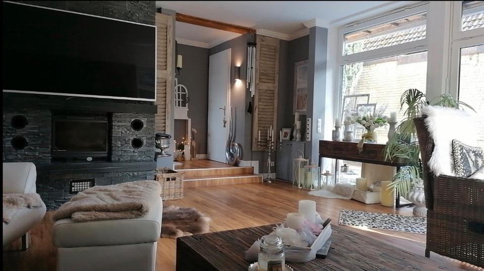 Einfamilienhaus Bad Schwartau - 9 Zimmer, 260 m&sup2;, 888.000&euro; | Angebot:26288274