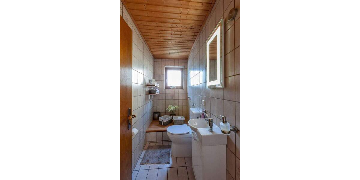 Einfamilienhaus Gröbenzell - 1 Zimmer, 240 m&sup2;, 1.210.000&euro; | Angebot:26276080