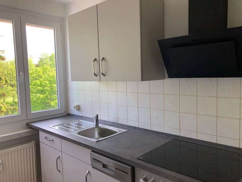 Wohnung zum Mieten in Chemnitz 307 € 49.76 m²