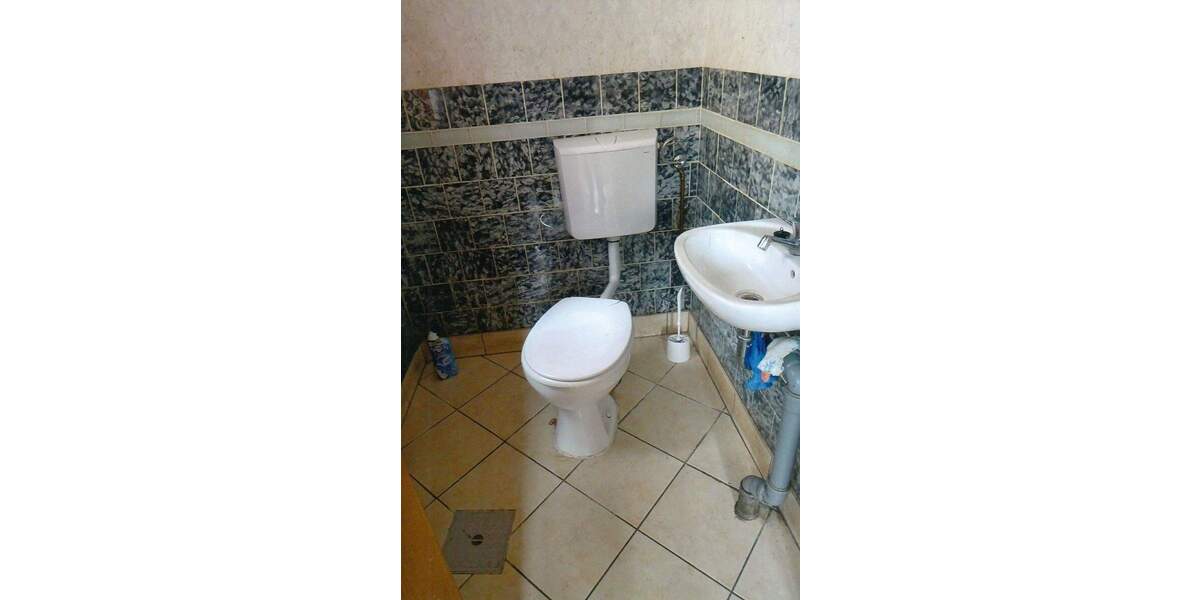 Einfamilienhaus Römhild Roth - 9 Zimmer, 191 m&sup2;, 58.000&euro; | Angebot:26053484