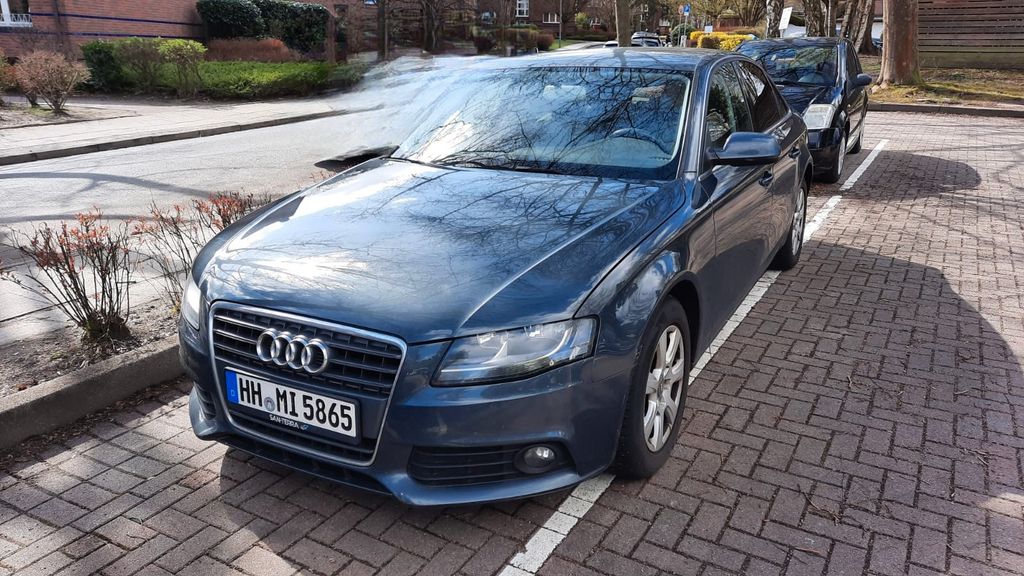 Audi A4 222.220 km 5.500 &euro; Hamburg 22143