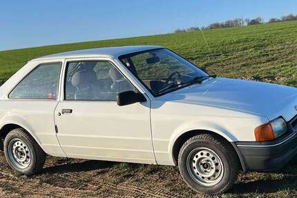 Ford Escort 92.000 km 2.700 &euro; Neunkirchen 66538