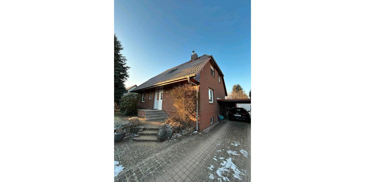 Einfamilienhaus Müncheberg - 6 Zimmer, 215 m&sup2;, 450.000&euro; | Angebot:26818482