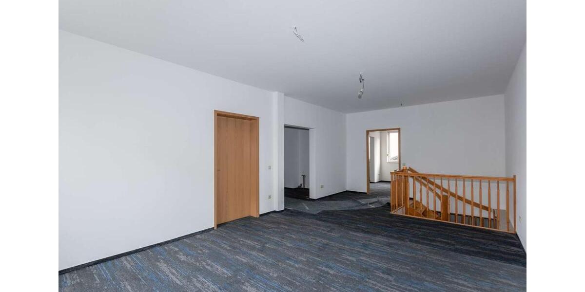 Erdgeschoßwohnung Leipzig Paunsdorf - 4 Zimmer, 100 m&sup2;, 1.070&euro; | Angebot:25428644