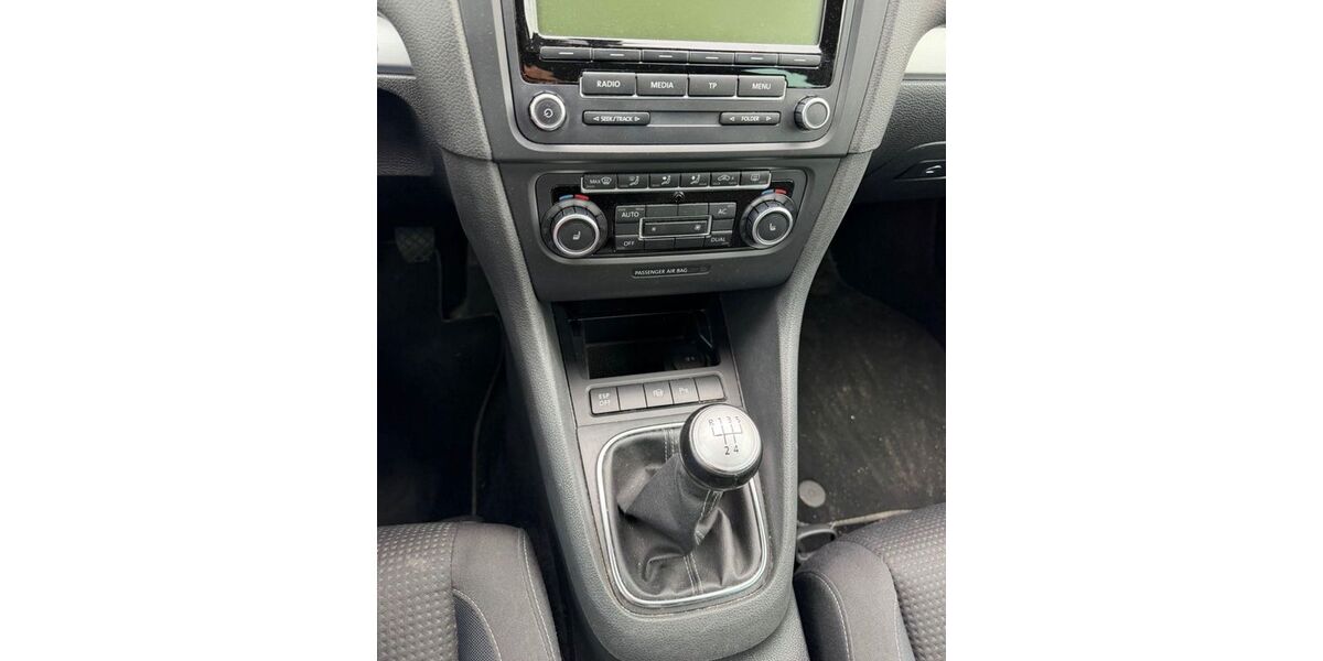 VW Golf 157.000 km 5.500 &euro; Neumünster 24536