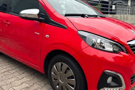 Peugeot 108 15.356 km 7.490 € Berlin 13353