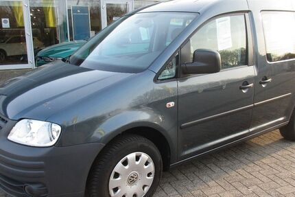 VW Caddy 67.300 km 8.950 &euro; Lingen - Baccum 49811