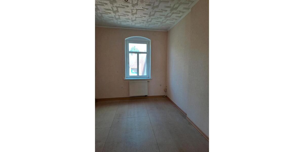 Etagenwohnung Roßwein - 1 Zimmer, 350&euro; | Angebot:23175173