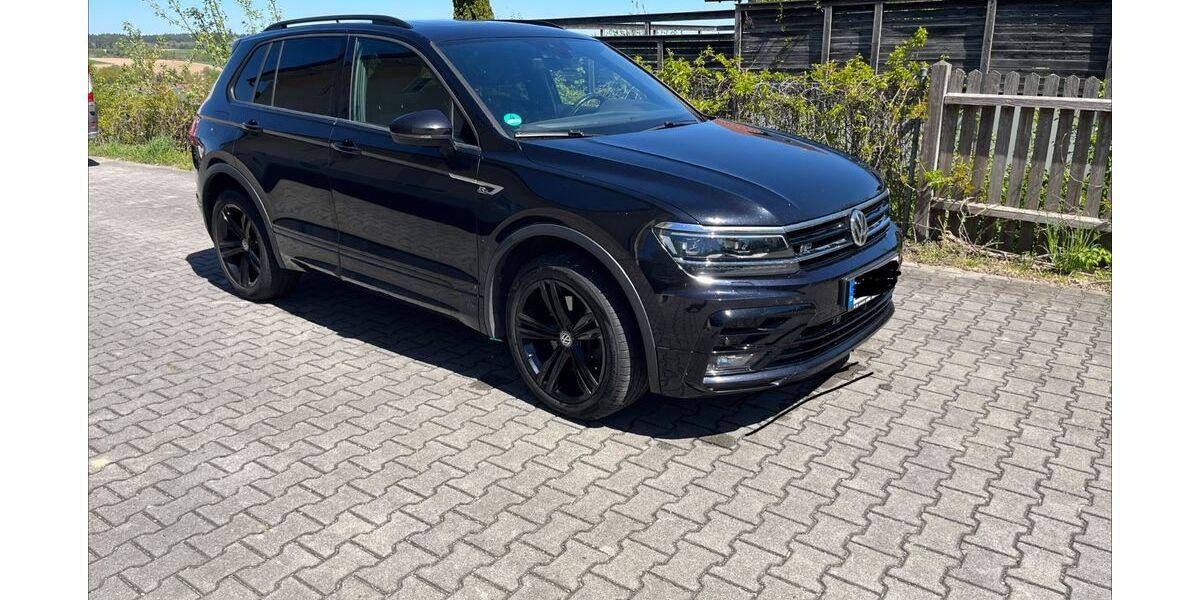 VW Tiguan 127.000 km 24.000 &euro; Neufahrn 84088