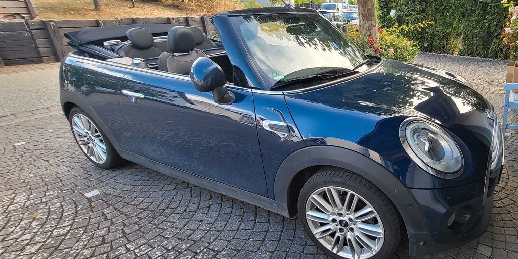 Mini Cooper D Cabrio 185.000 km 10.500 &euro; Kastellaun 56288