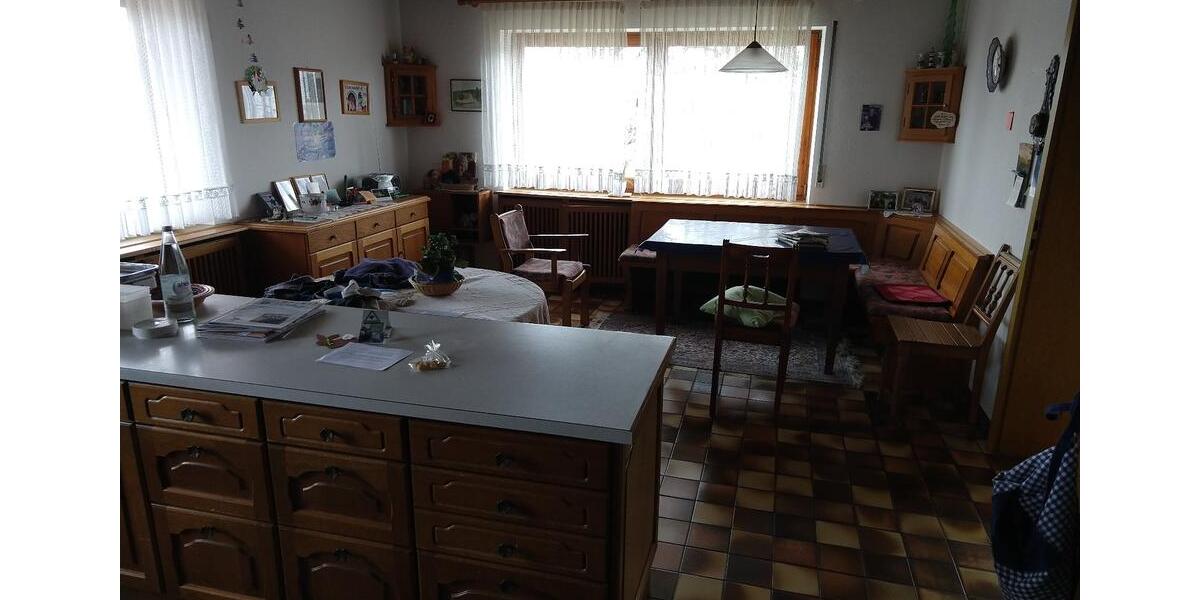 Erdgeschoßwohnung Karlsruhe Südstadt - 5 Zimmer, 138 m&sup2;, 1.240&euro; | Angebot:26648301