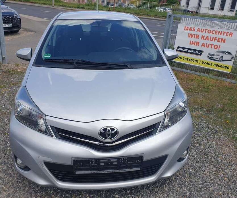 Yaris