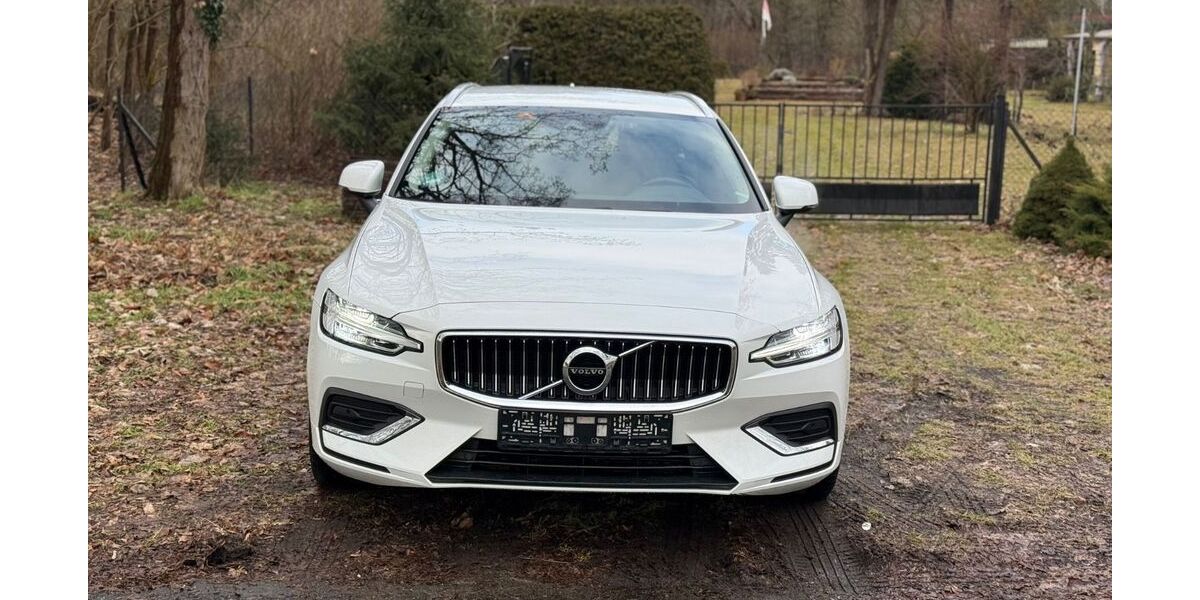 Volvo V60 153.808 km 18.599 &euro; Mittenwalde 15749