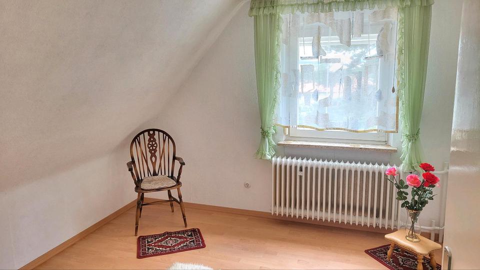Einfamilienhaus Ebersdorf bei Coburg - 4 Zimmer, 125 m&sup2;, 259.000&euro; | Angebot:27025557