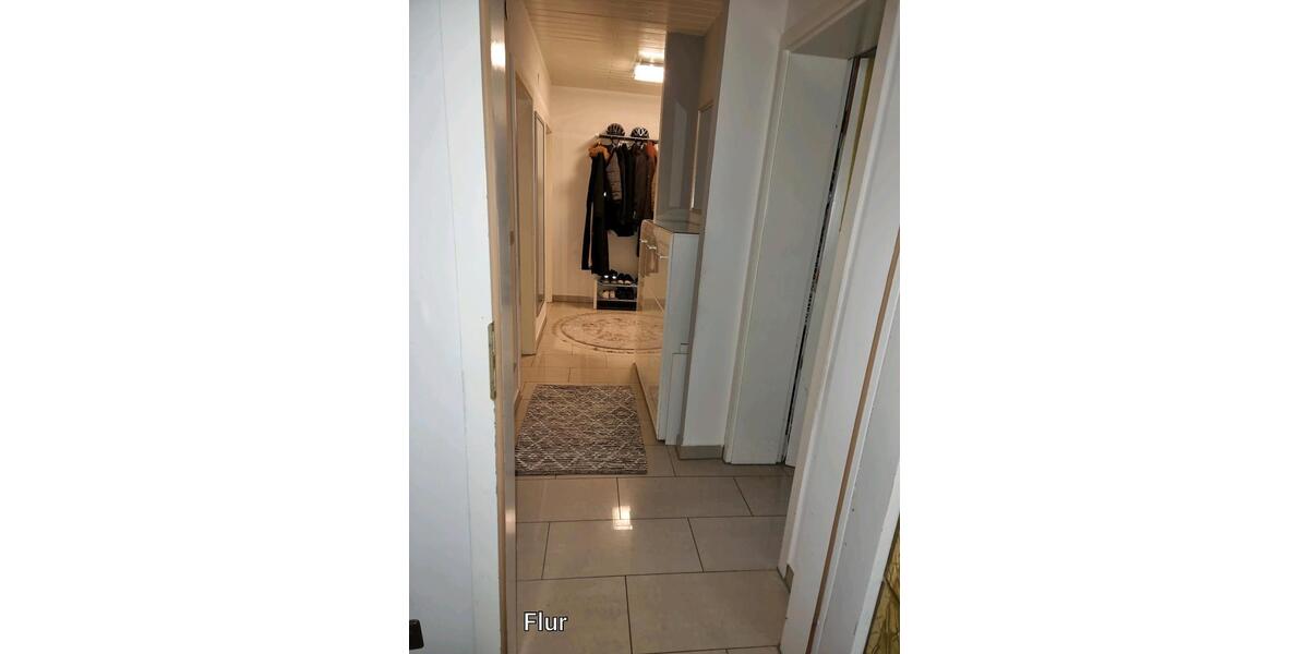 Etagenwohnung Remscheid Reinshagen - 4 Zimmer, 84 m&sup2;, 195.000&euro; | Angebot:24980634