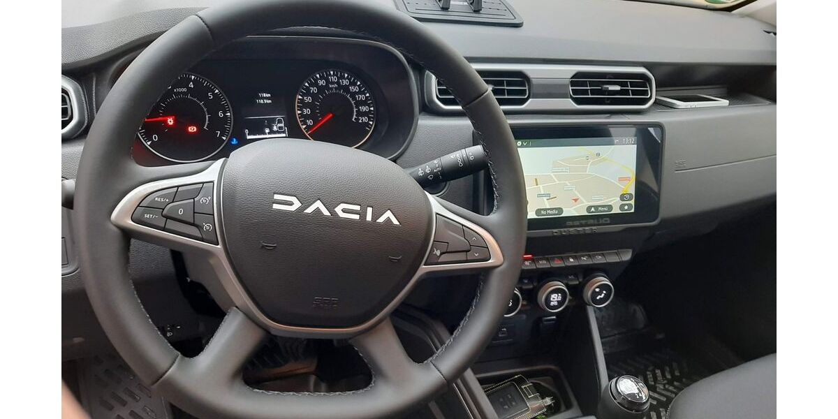 Dacia Duster 61.000 km 16.500 &euro; Eltmann 97483