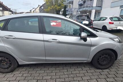 Ford Fiesta 198.520 km 2.800 &euro; Kreuztal 57224