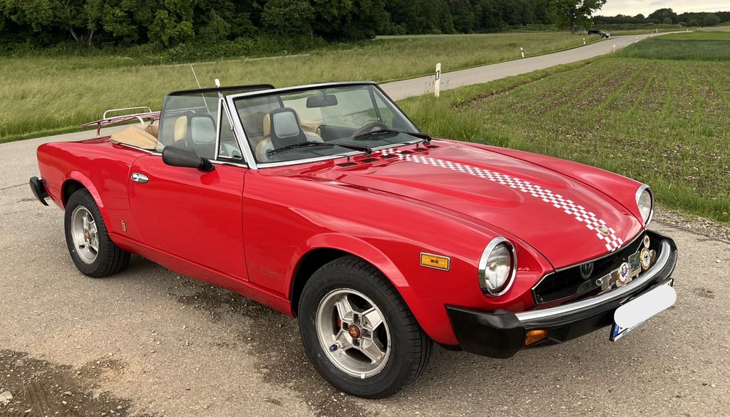 Fiat 124 Spider 61.213 km 18.500 &euro; Andechs 82346