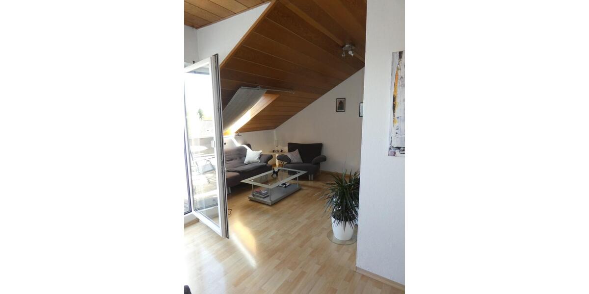 Dachgeschoßwohnung Straubing - 3 Zimmer, 65 m&sup2;, 170.000&euro; | Angebot:26337817