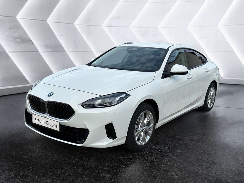 BMW 220 Gran Coupé 1.500 km 42.350 € Heidelberg 69123