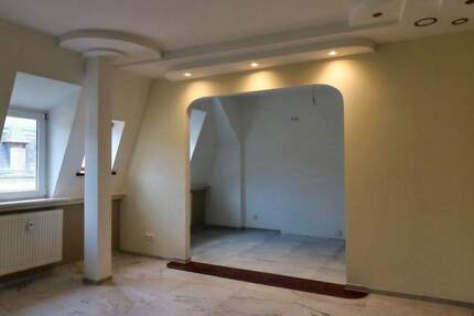 Exklusivsanierung - Kleinod im Dachgeschoss mit luxuriöser Ausstattung 2 zimmer