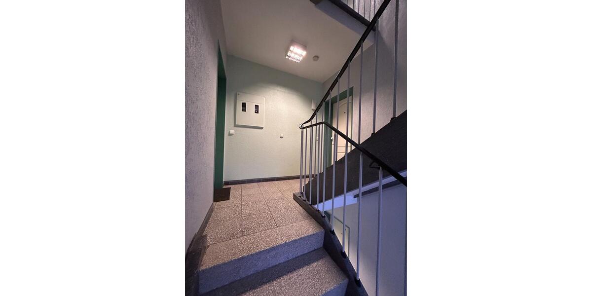 Etagenwohnung Wermelskirchen - 3 Zimmer, 78 m&sup2;, 690&euro; | Angebot:25231624