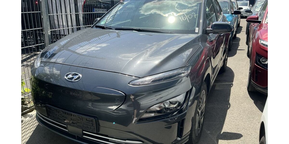 Hyundai KONA 40.529 km 17.980 &euro; Eitorf 53783