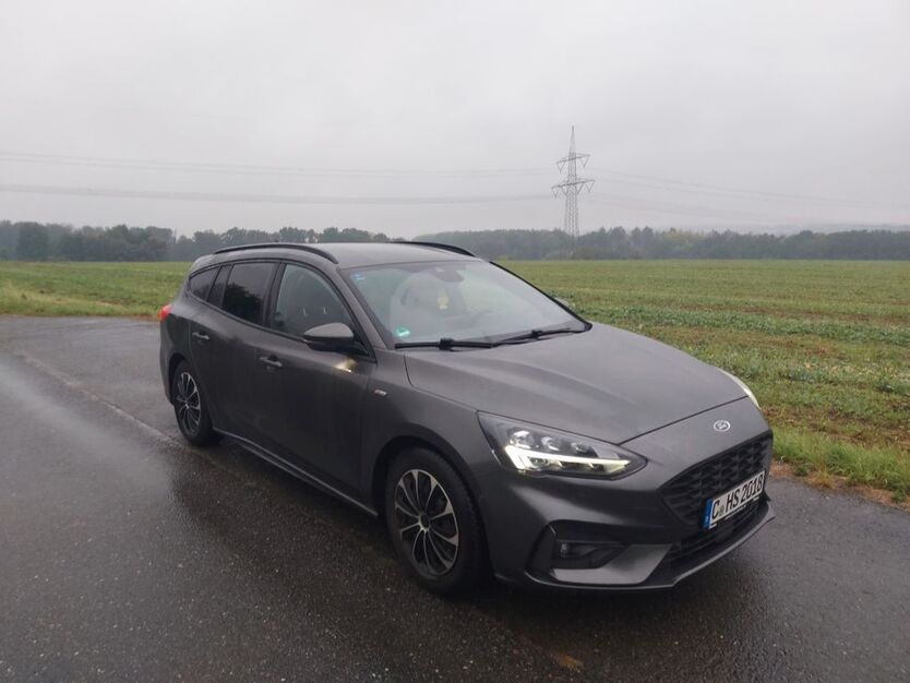Ford Focus 108.200 km 11.099 € Chemnitz 09123