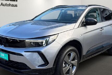 Opel Grandland (X) 7.300 km 26.900 € Neumarkt 92318