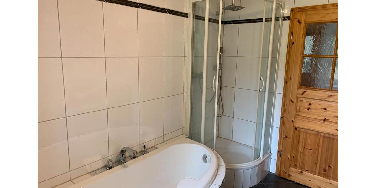 Erdgeschoßwohnung Neukirchen-Balbini Balbini - 3 Zimmer, 78 m&sup2;, 350&euro; | Angebot:26699692
