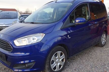 Ford Tourneo Courier 297.000 km 2.700 &euro; Dresden 01219