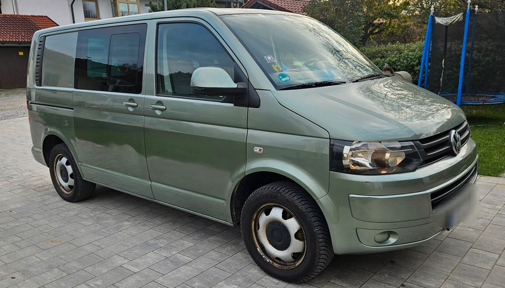 VW T5 Transporter 209.000 km 10.500 &euro; Regen 94209