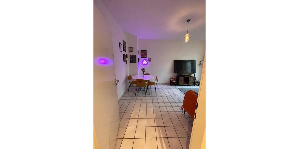Erdgeschoßwohnung Frankfurt am Main Sachsenhausen Süd - 2 Zimmer, 70 m&sup2;, 1.260&euro; | Angebot:25404500