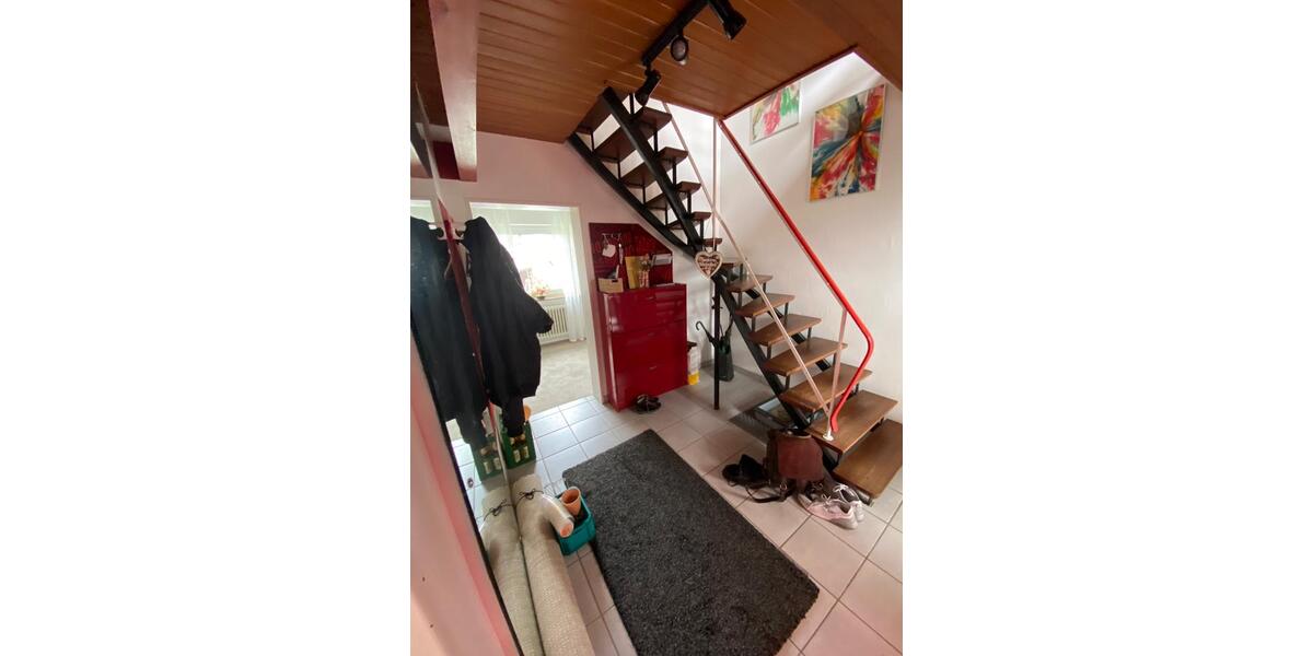Einfamilienhaus Weimar (Lahn) - 4.5 Zimmer, 127 m&sup2;, 1.200&euro; | Angebot:26136503